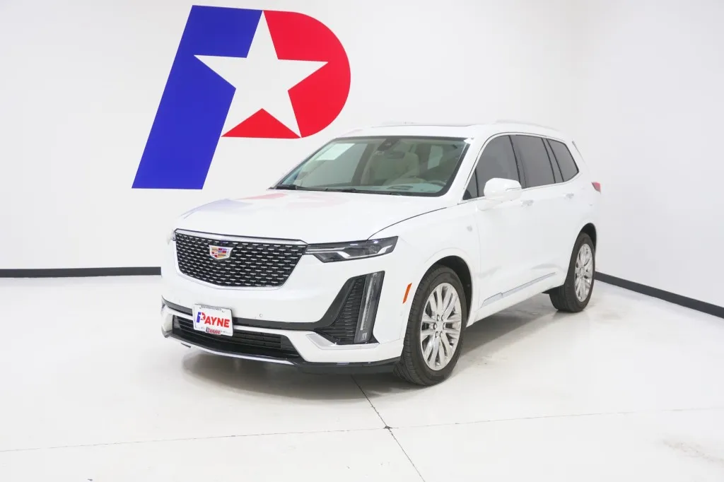 2025 Cadillac XT6 FWD Premium Luxury