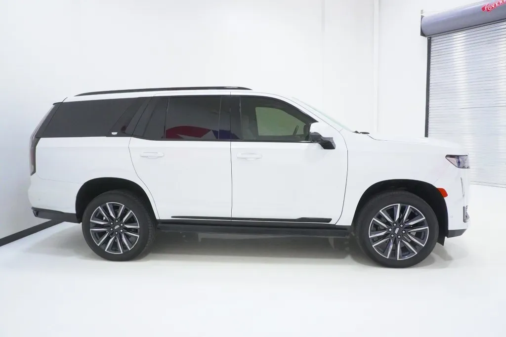 2023 Cadillac Escalade 4WD Sport Platinum