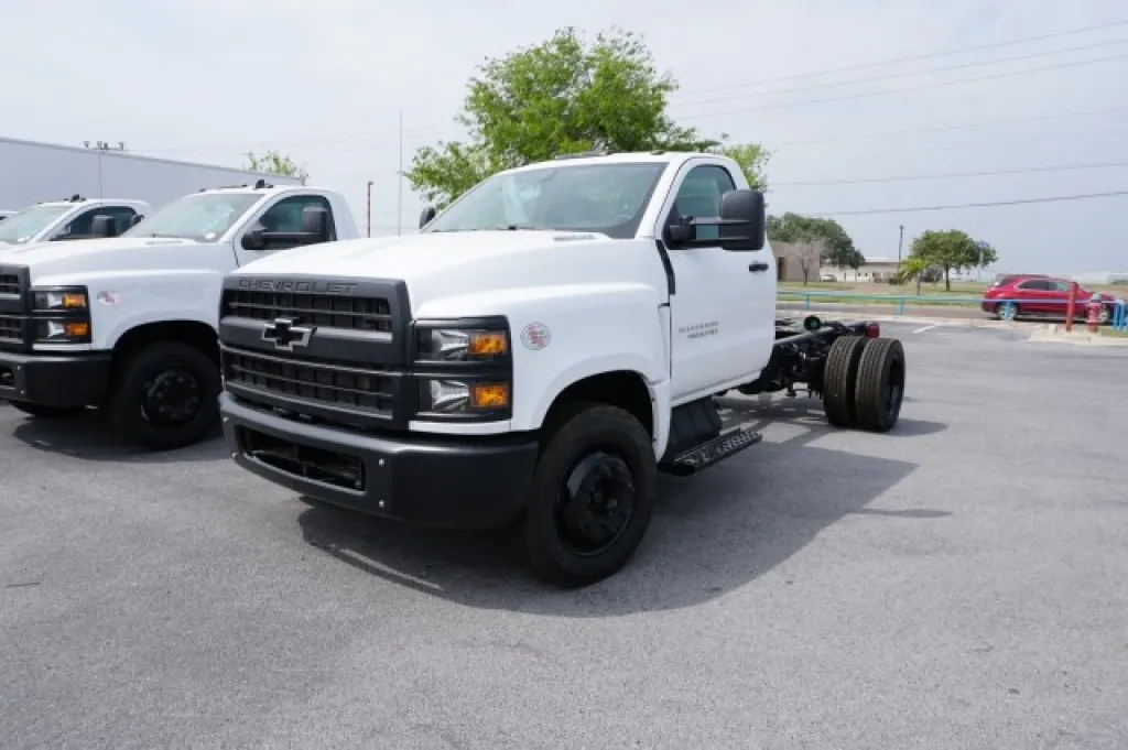 2024 Chevrolet Silverado MD Work Truck