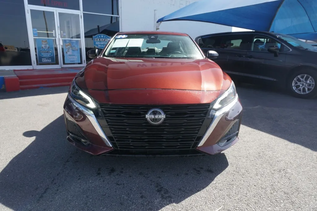 2024 Nissan Altima 2.5 SV