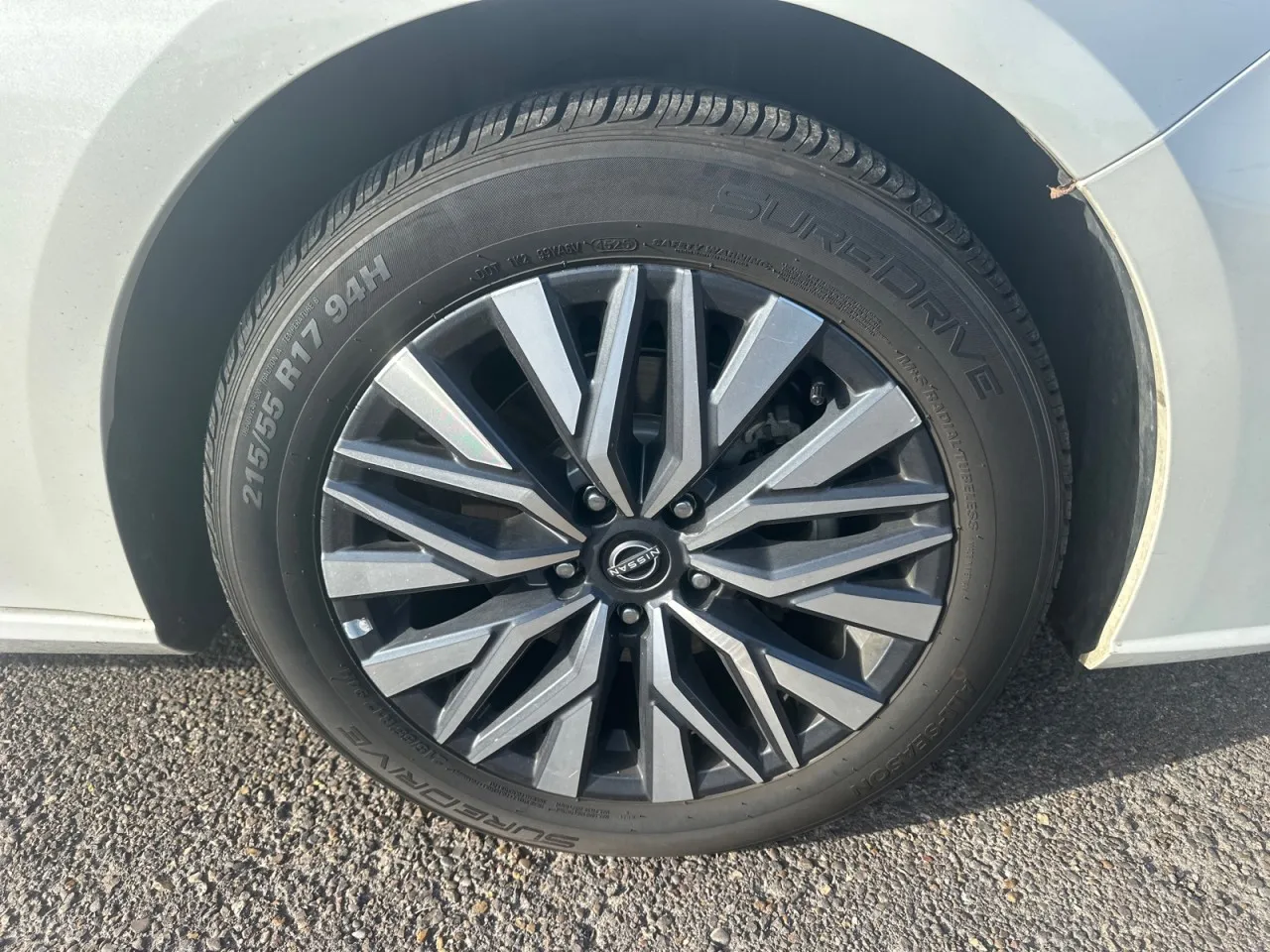 2024 Nissan Altima 2.5 SV