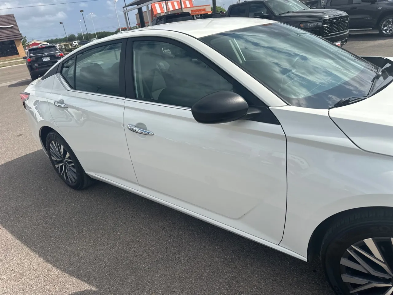 2025 Nissan Altima SV