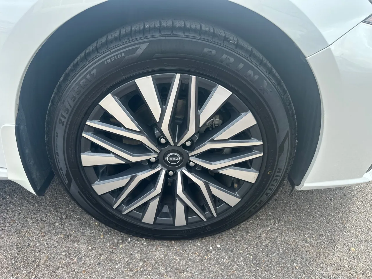 2024 Nissan Altima 2.5 SV