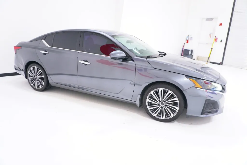 2024 Nissan Altima 2.5 SL