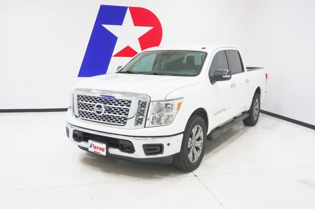 2019 Nissan Titan SV