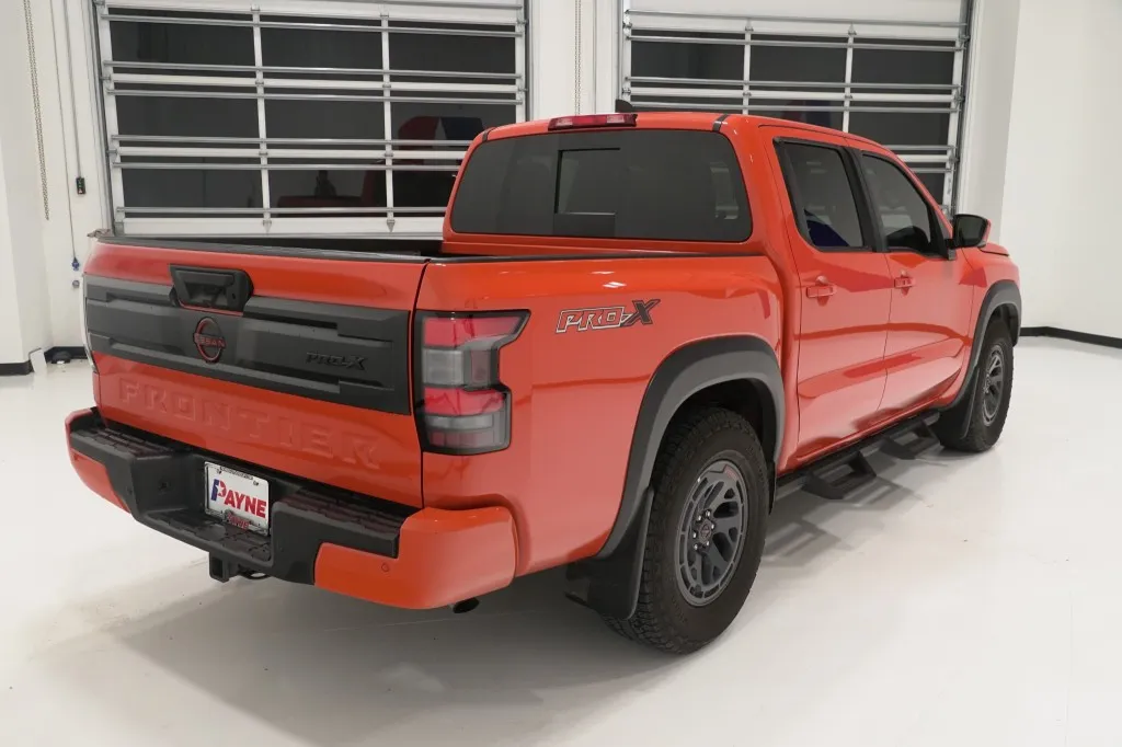 2025 Nissan Frontier PRO-X