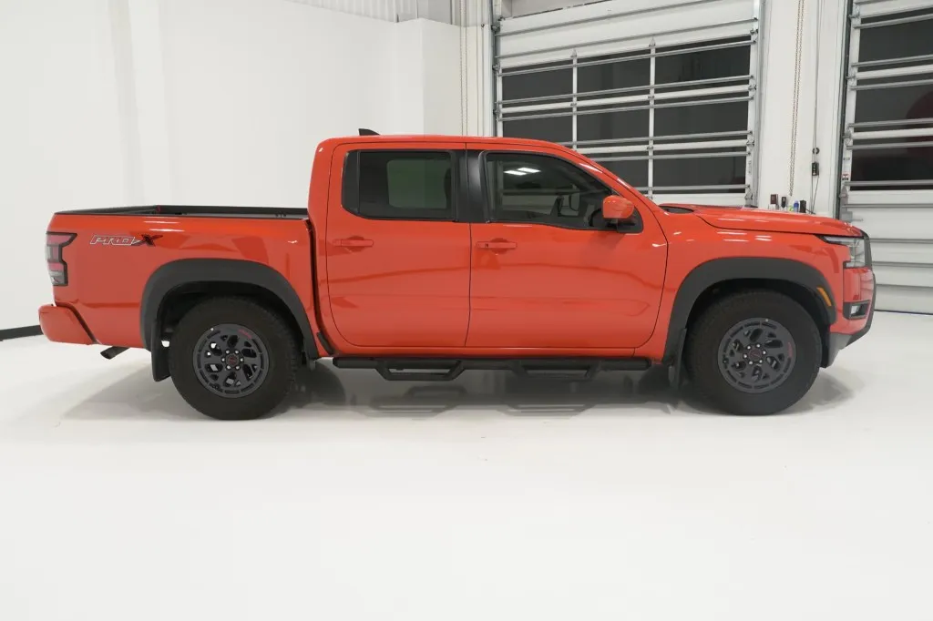 2025 Nissan Frontier PRO-X
