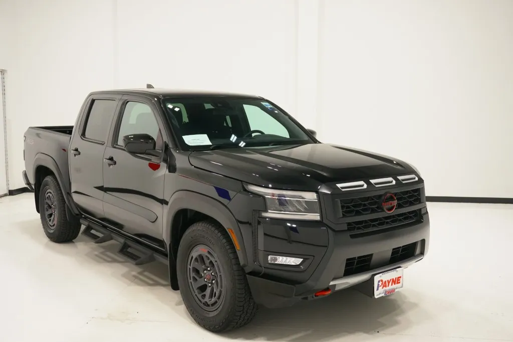 2025 Nissan Frontier PRO-X