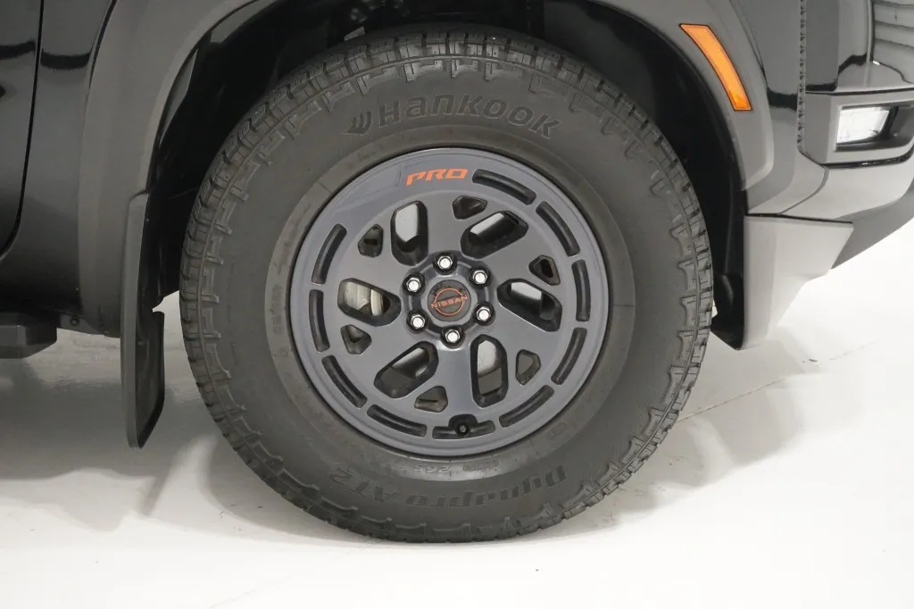 2025 Nissan Frontier PRO-X