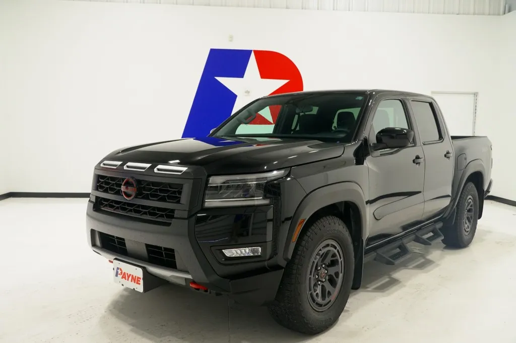 2025 Nissan Frontier PRO-X