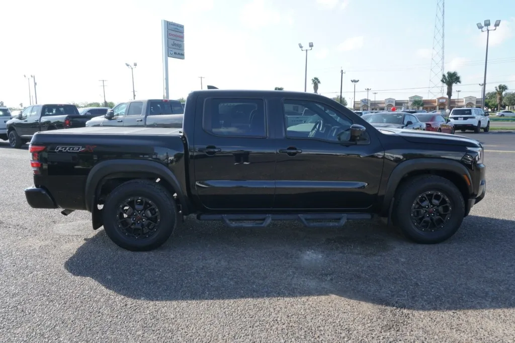 2022 Nissan Frontier PRO-X