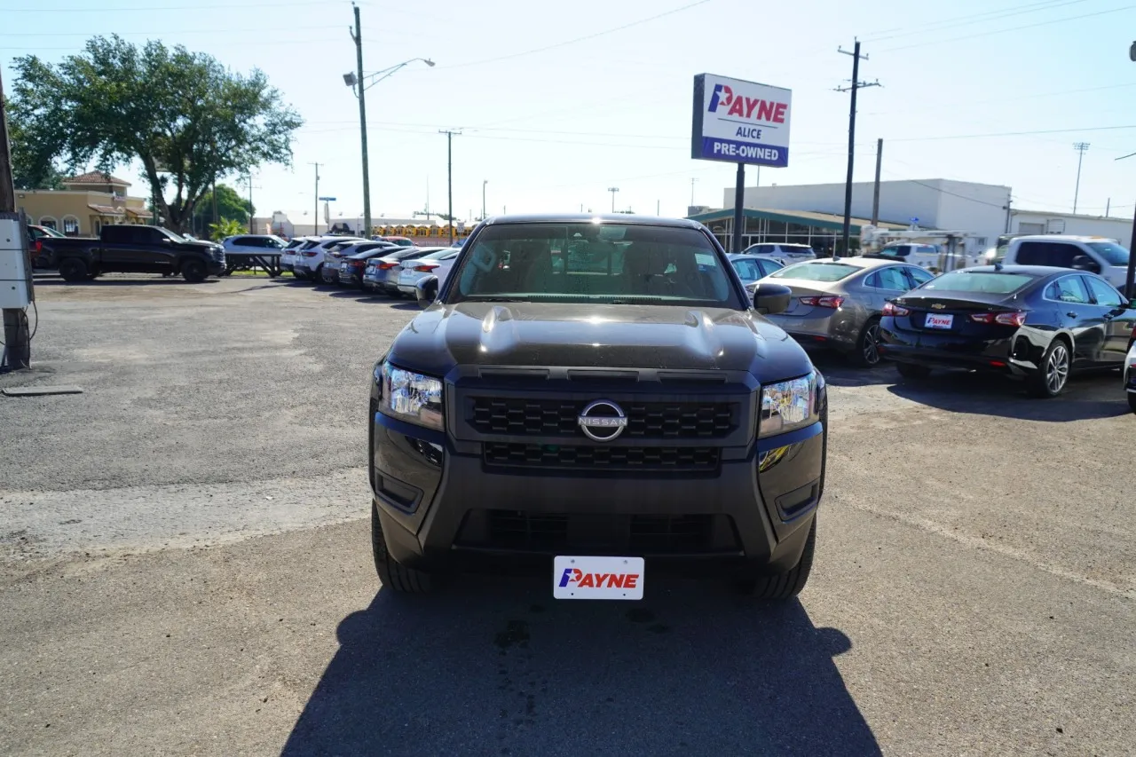 2025 Nissan Frontier S