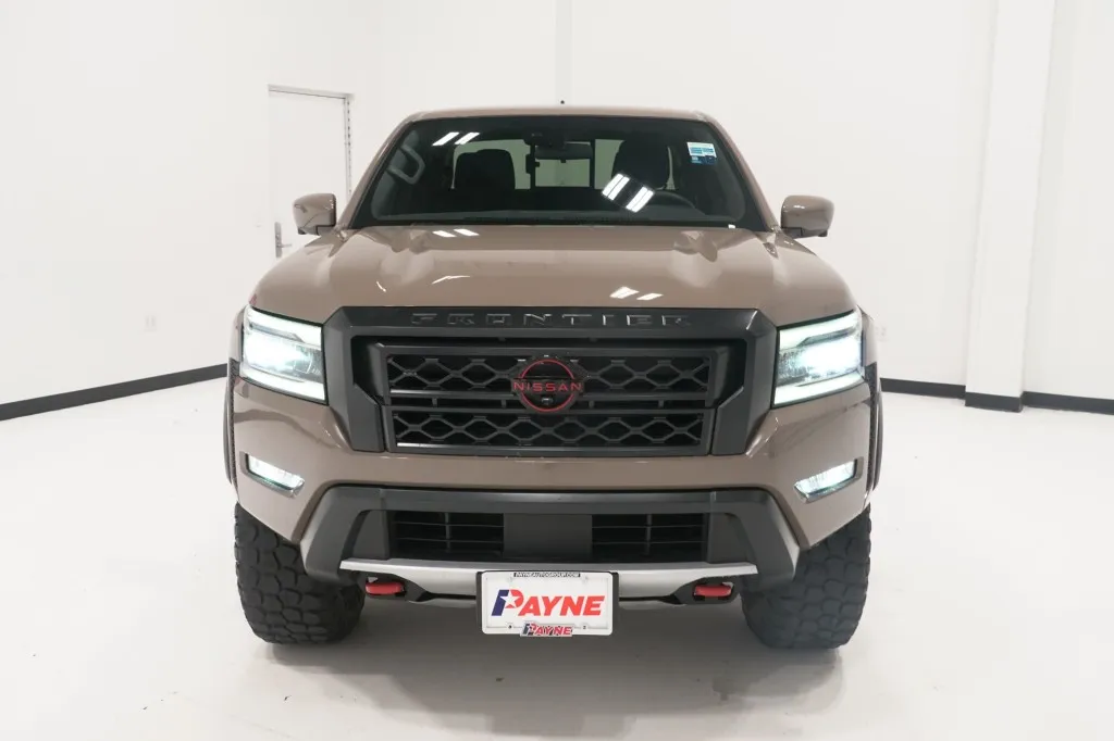2023 Nissan Frontier PROX4