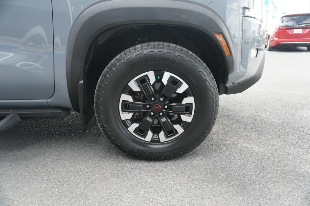 2024 Nissan Frontier PRO-4X