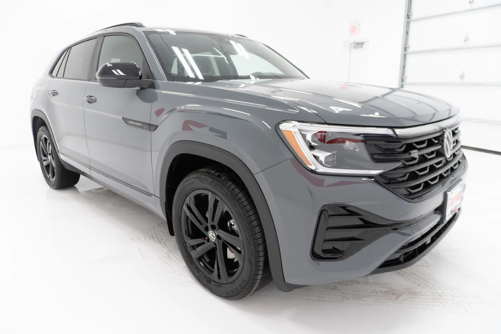 2026 Volkswagen Atlas Cross Sport 2.0T SEL R-Line Black
