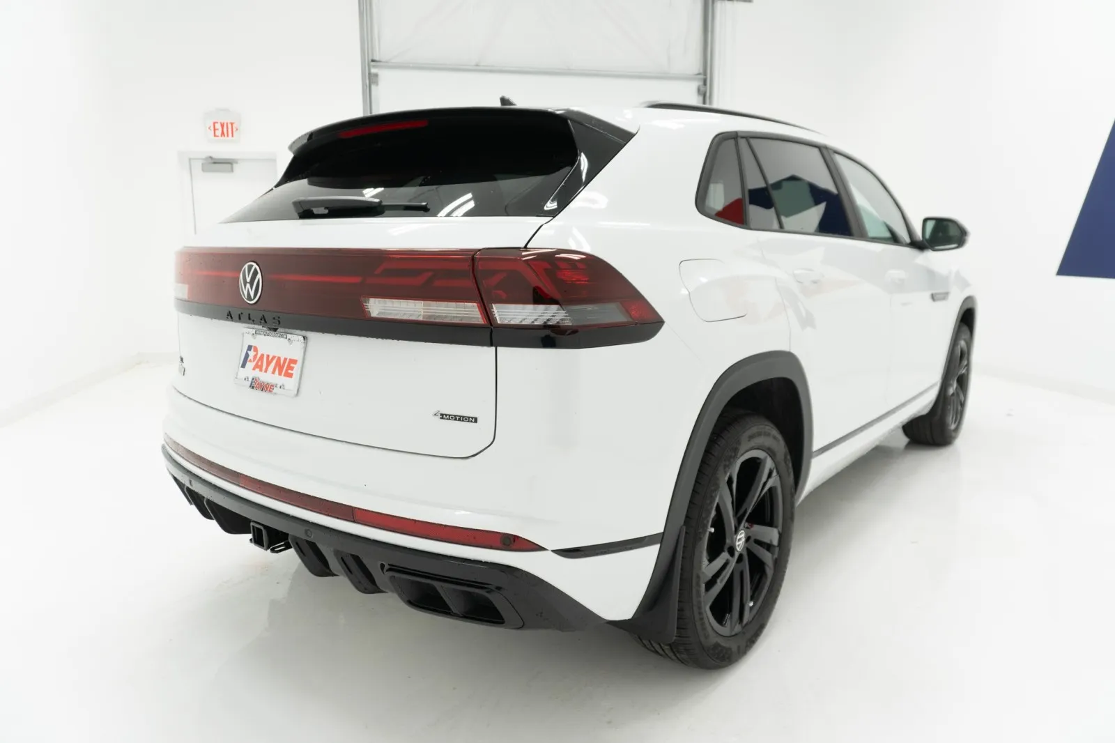 2026 Volkswagen Atlas Cross Sport 2.0T SEL R-Line Black 2026 Volkswagen Atlas Cross Sport 2.0T SEL R-Line Black