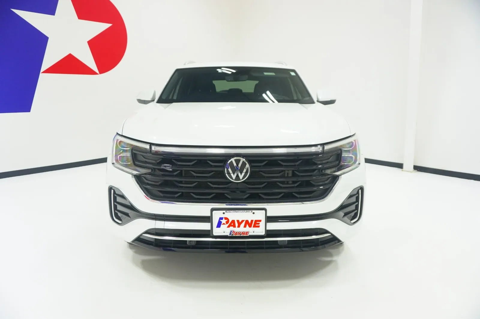2024 Volkswagen Atlas Cross Sport 2.0T SEL R-Line