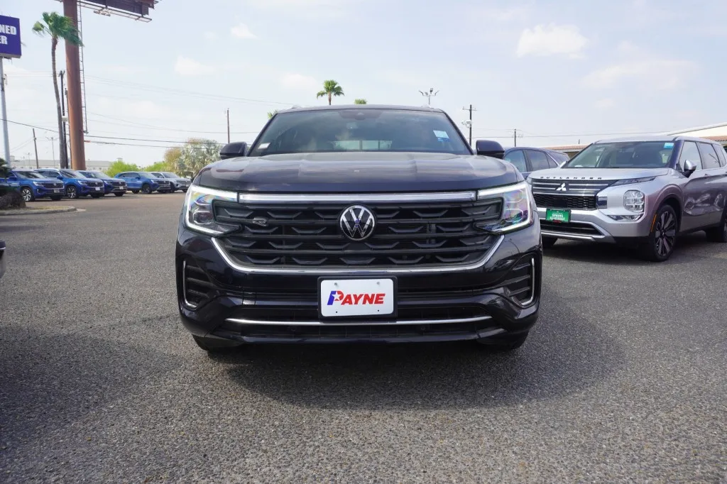 2024 Volkswagen Atlas Cross Sport 2.0T SEL R-Line