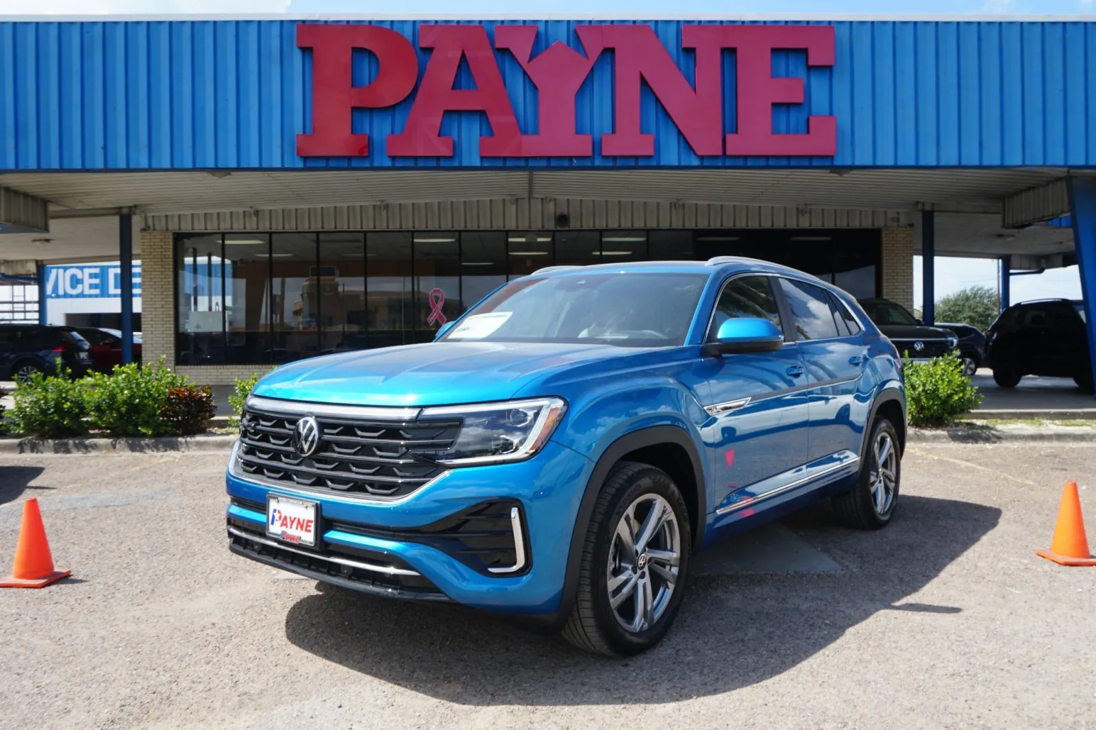 2024 Volkswagen Atlas Cross Sport 2.0T SEL R-Line