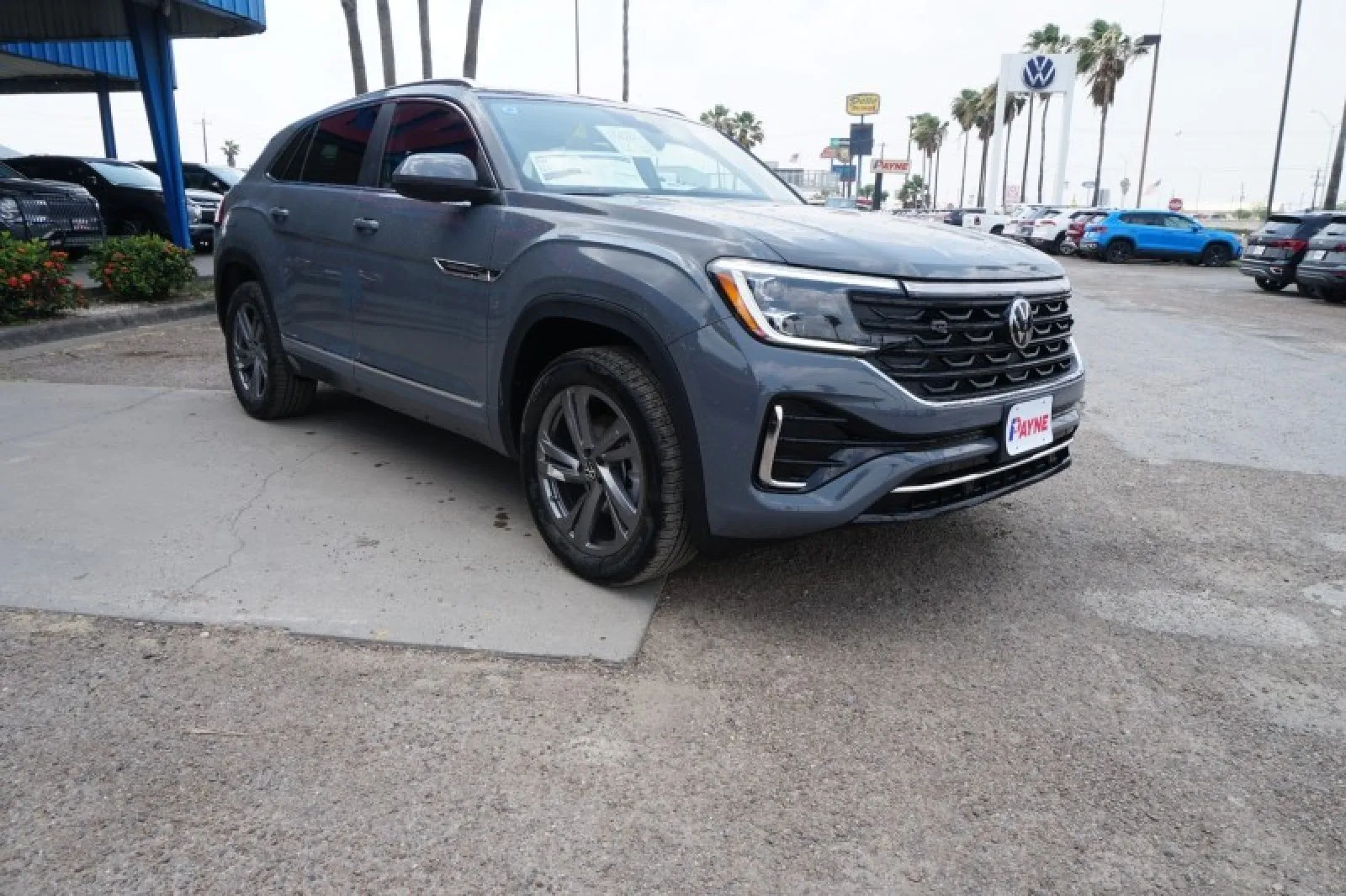 2024 Volkswagen Atlas Cross Sport 2.0T SEL R-Line 2024 Volkswagen Atlas Cross Sport 2.0T SEL R-Line