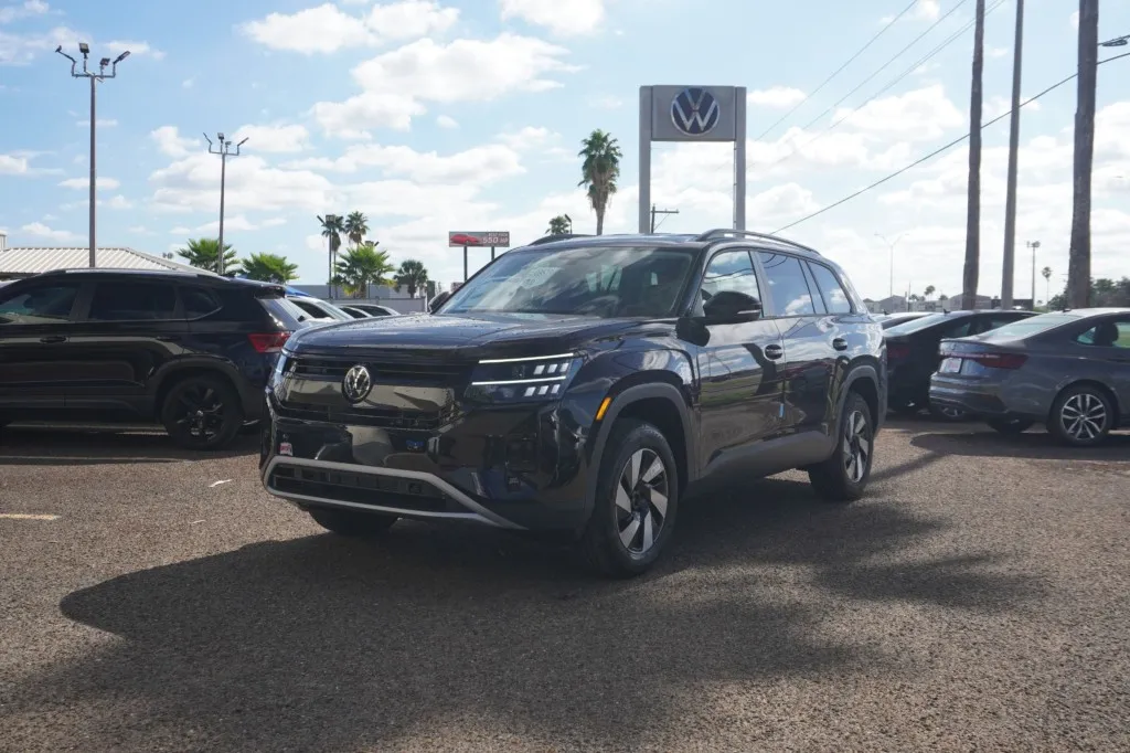 2027 Volkswagen Atlas SE
