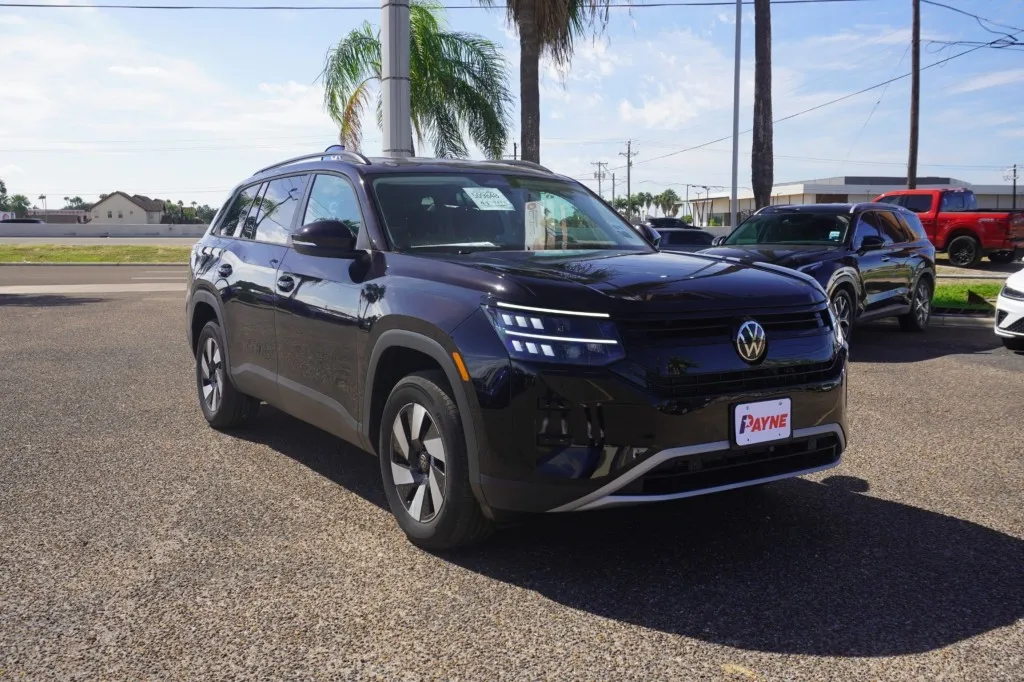 2027 Volkswagen Atlas SE