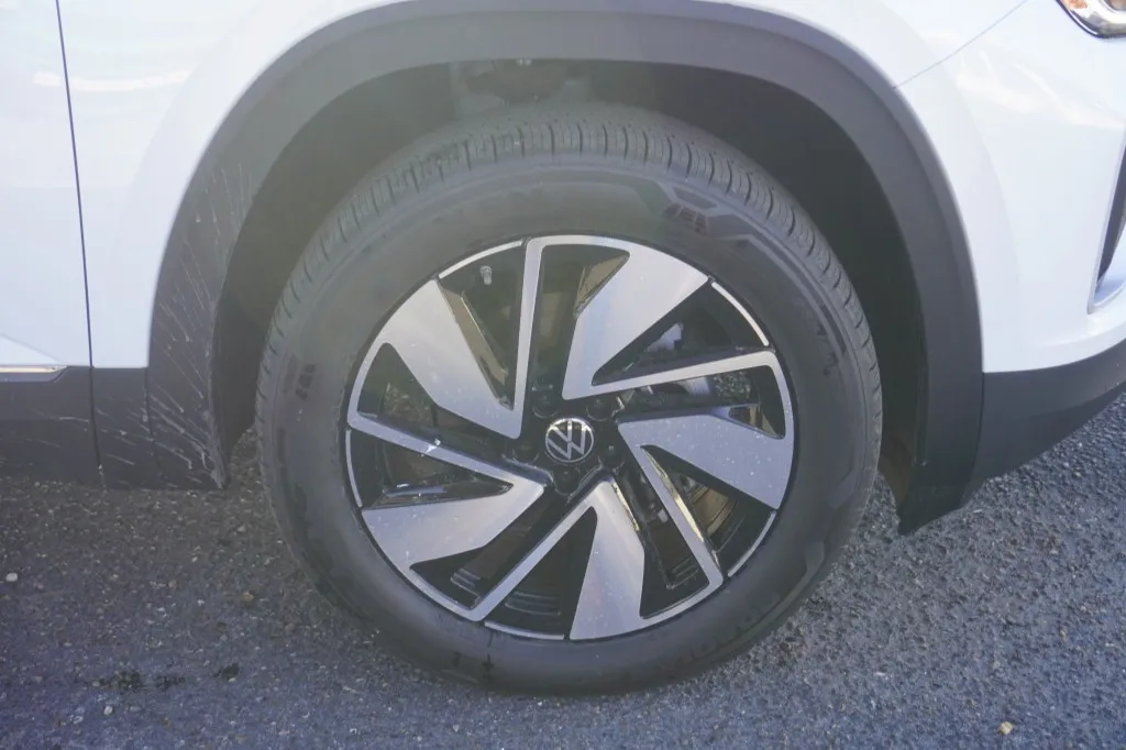 2026 Volkswagen Atlas 2.0T SEL 2026 Volkswagen Atlas 2.0T SEL