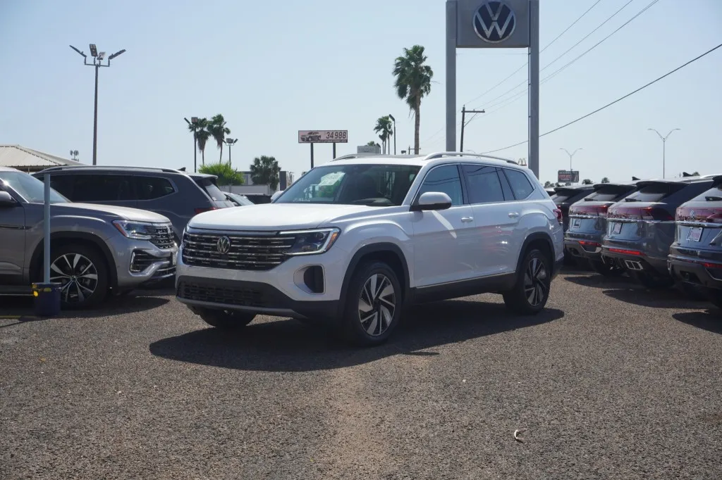 2025 Volkswagen Atlas 2.0T SEL