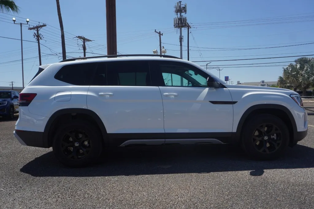 2026 Volkswagen Atlas 2.0T Peak Edition