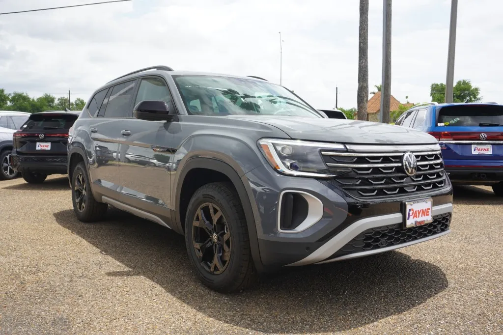2026 Volkswagen Atlas 2.0T Peak Edition