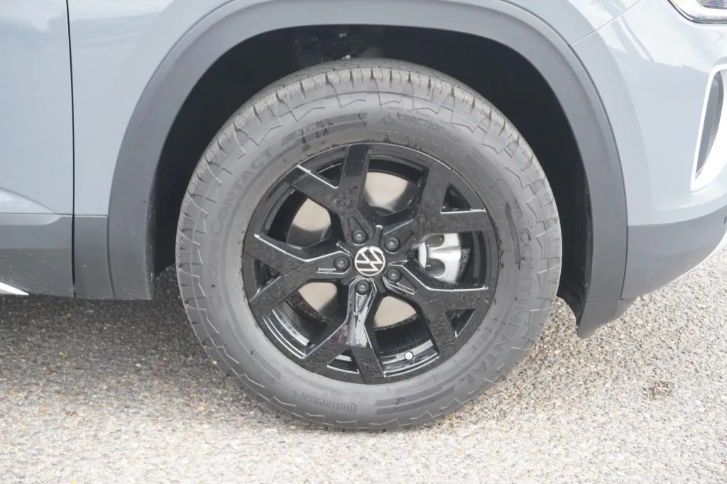 2026 Volkswagen Atlas 2.0T Peak Edition
