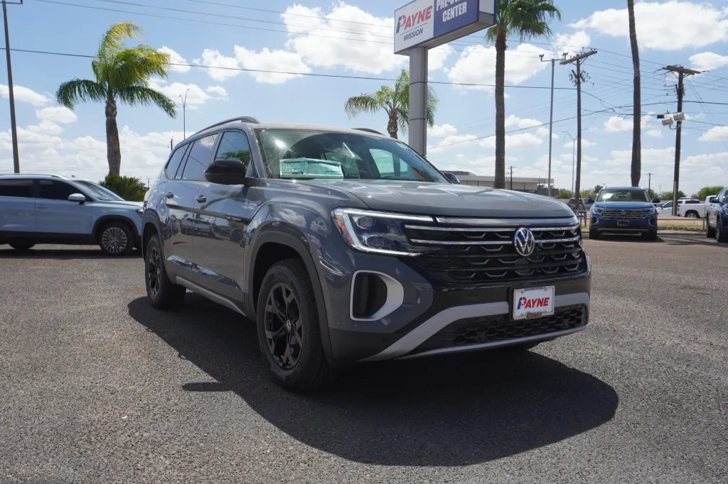 2026 Volkswagen Atlas 2.0T Peak Edition 2026 Volkswagen Atlas 2.0T Peak Edition