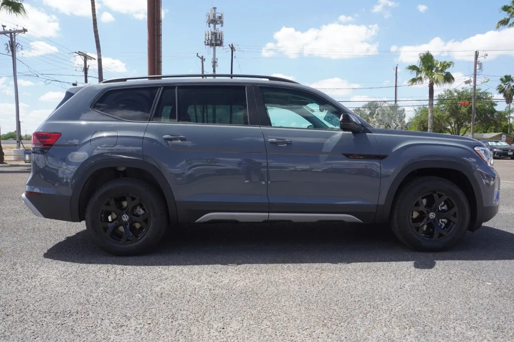 2026 Volkswagen Atlas 2.0T Peak Edition 2026 Volkswagen Atlas 2.0T Peak Edition