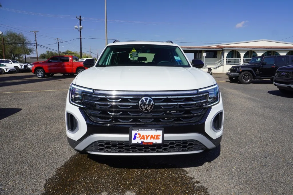 2026 Volkswagen Atlas 2.0T Peak Edition
