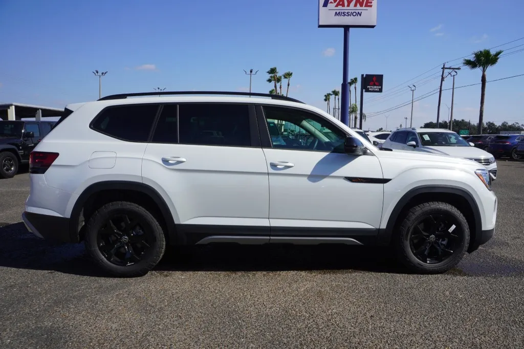 2026 Volkswagen Atlas 2.0T Peak Edition