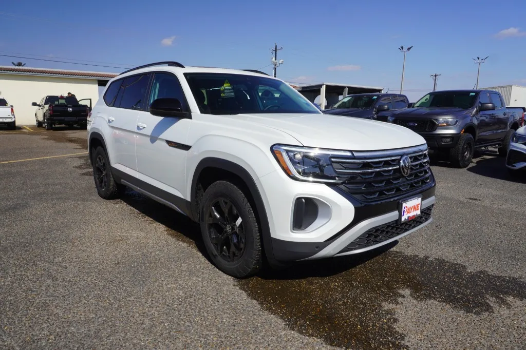 2026 Volkswagen Atlas 2.0T Peak Edition