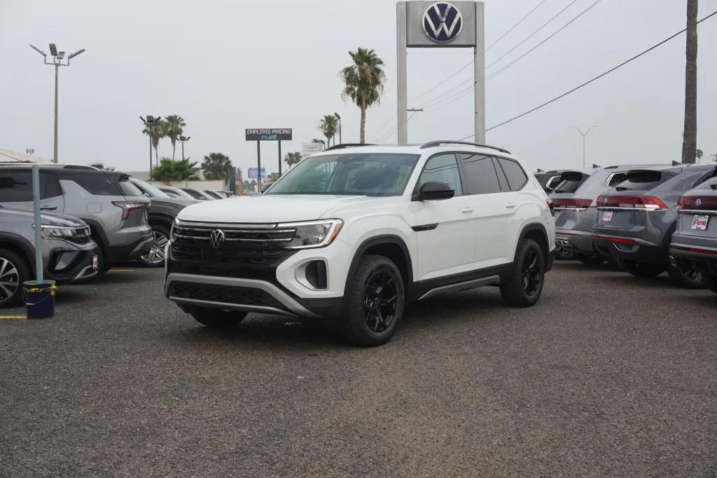 2025 Volkswagen Atlas 2.0T Peak Edition