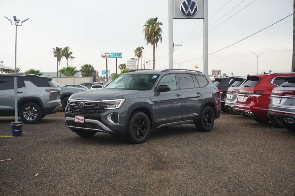 2025 Volkswagen Atlas 2.0T Peak Edition