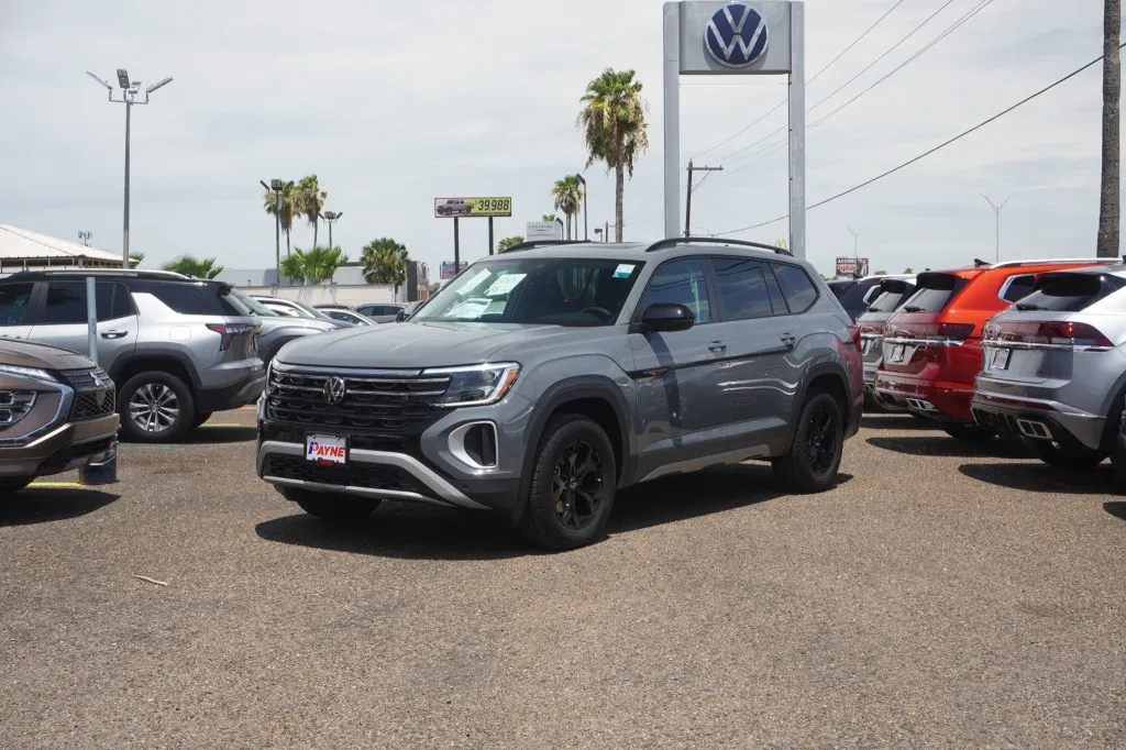2025 Volkswagen Atlas 2.0T Peak Edition