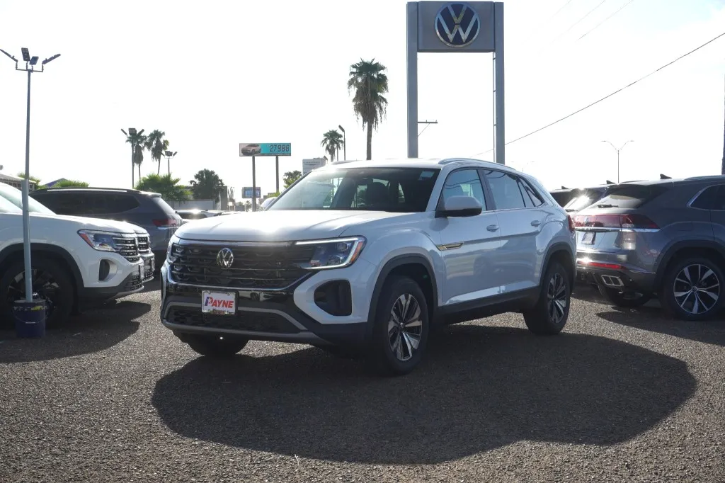 2026 Volkswagen Atlas Cross Sport 2.0T SE