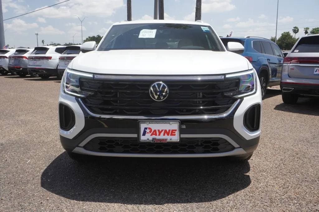 2026 Volkswagen Atlas Cross Sport 2.0T SE