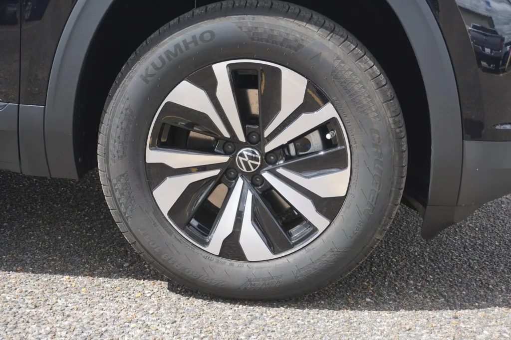 2026 Volkswagen Atlas Cross Sport 2.0T SE 2026 Volkswagen Atlas Cross Sport 2.0T SE