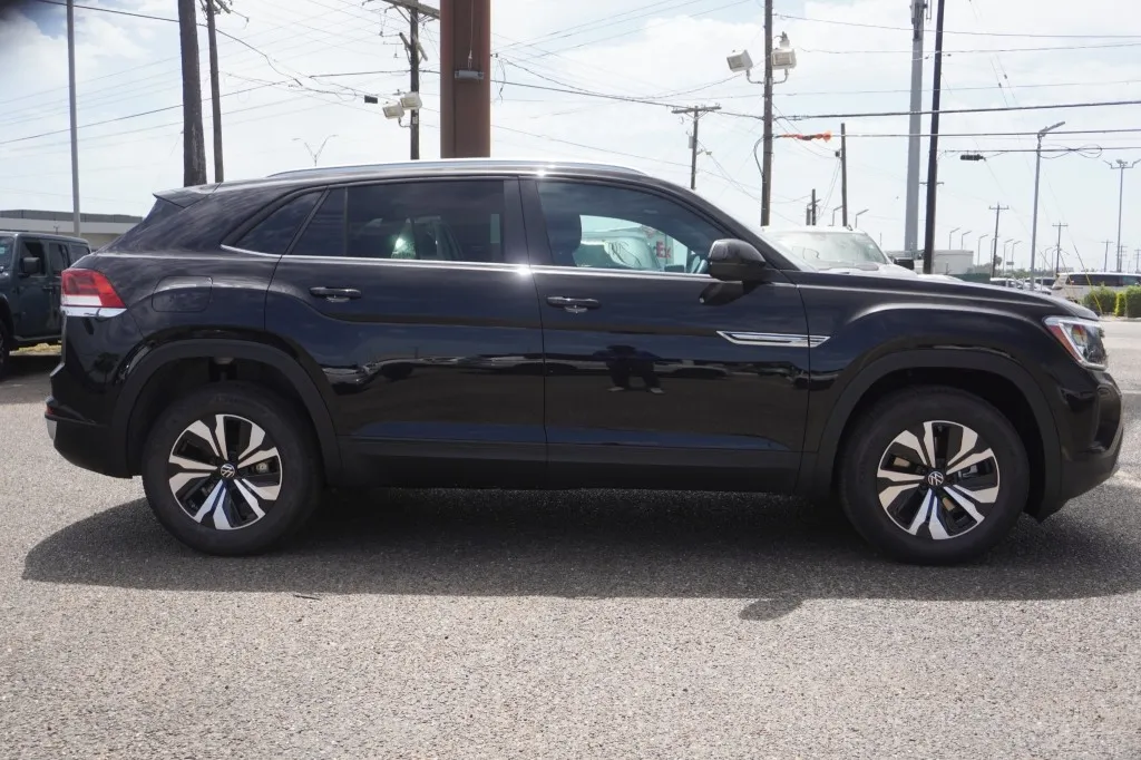 2026 Volkswagen Atlas Cross Sport 2.0T SE 2026 Volkswagen Atlas Cross Sport 2.0T SE