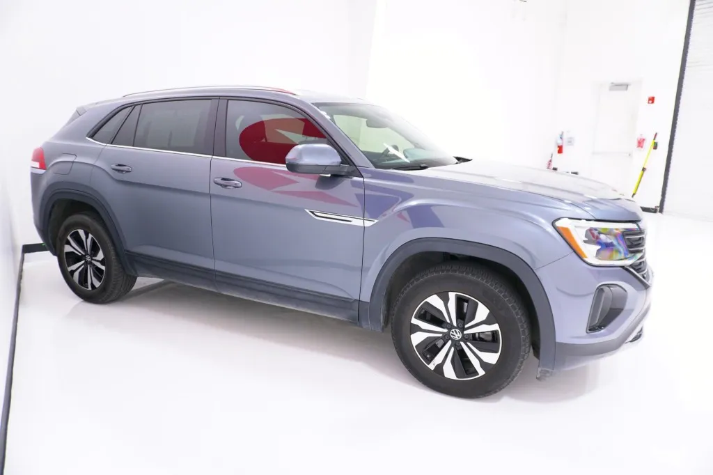 2024 Volkswagen Atlas Cross Sport 2.0T SE