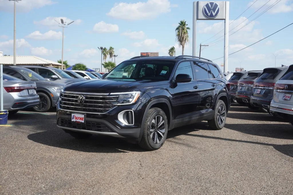 2026 Volkswagen Atlas 2.0T SE