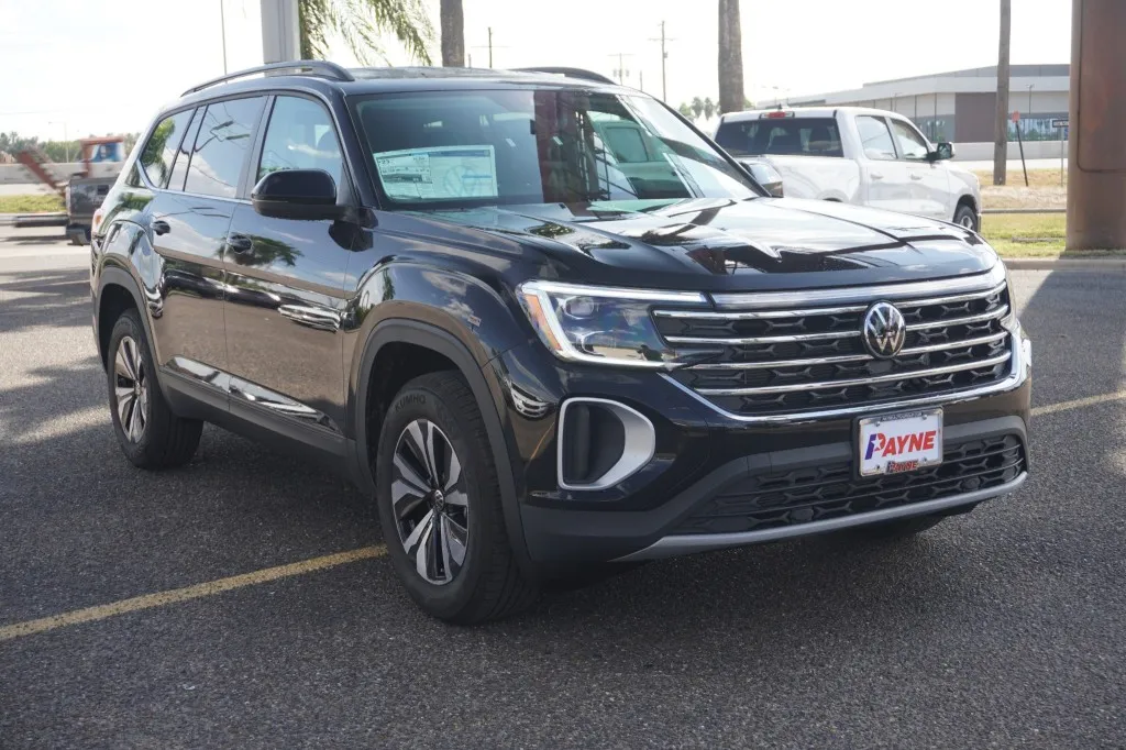 2026 Volkswagen Atlas 2.0T SE