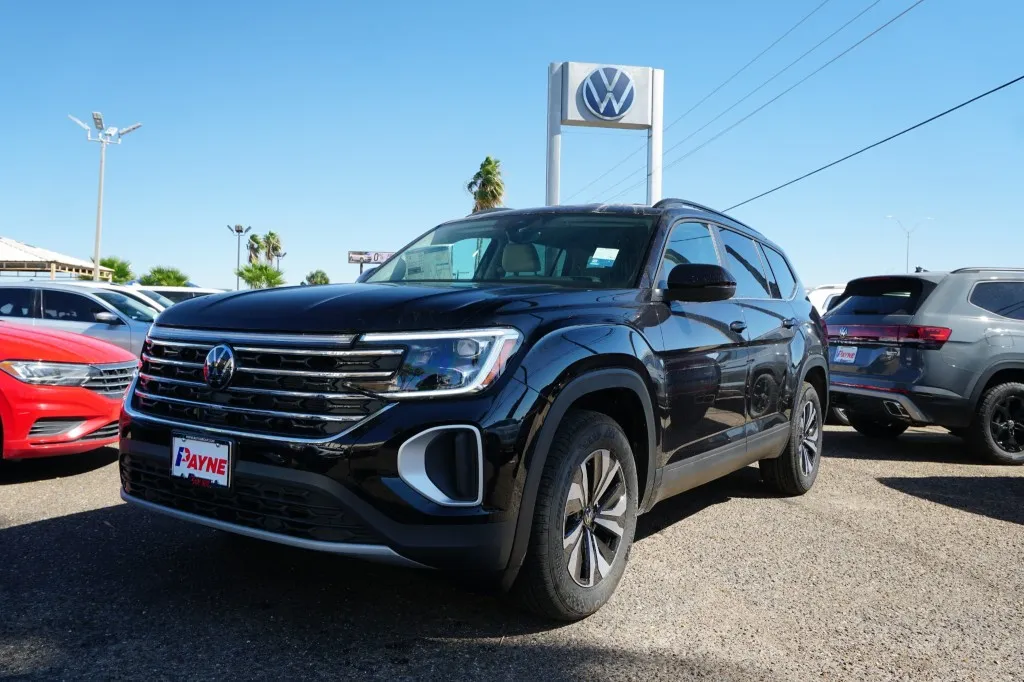 2026 Volkswagen Atlas 2.0T SE