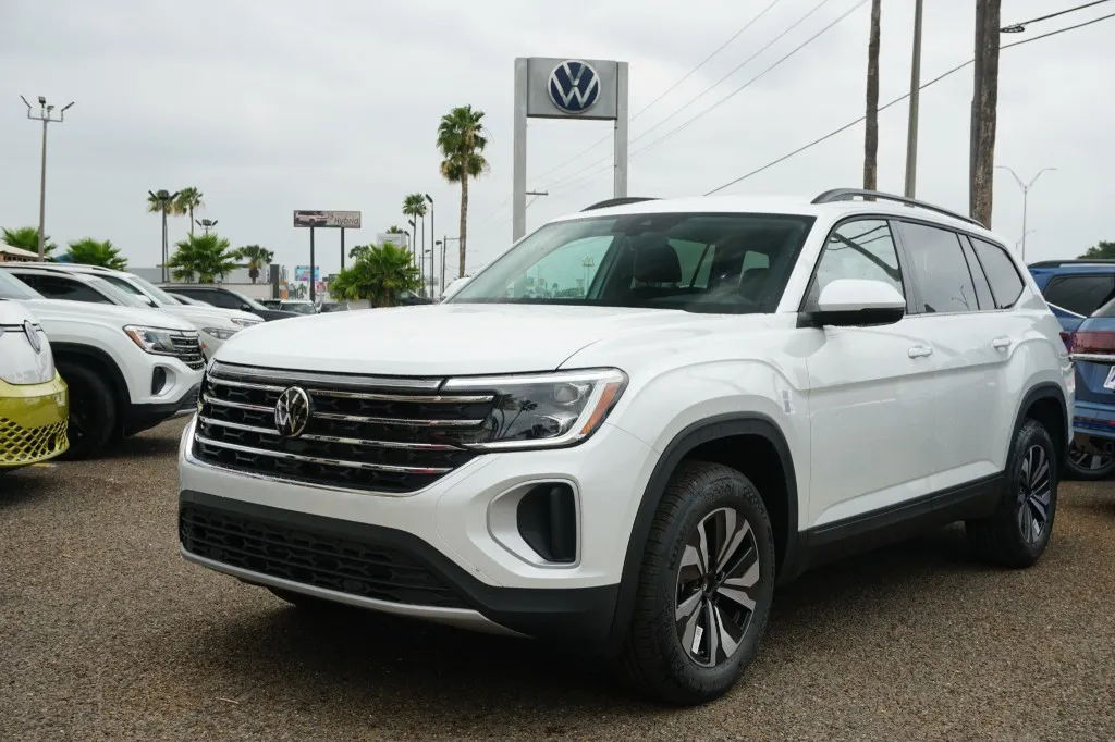 2026 Volkswagen Atlas 2.0T SE