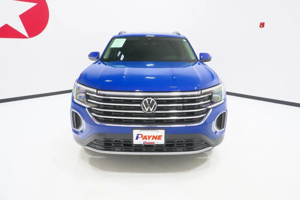 2025 Volkswagen Atlas 2.0T SE