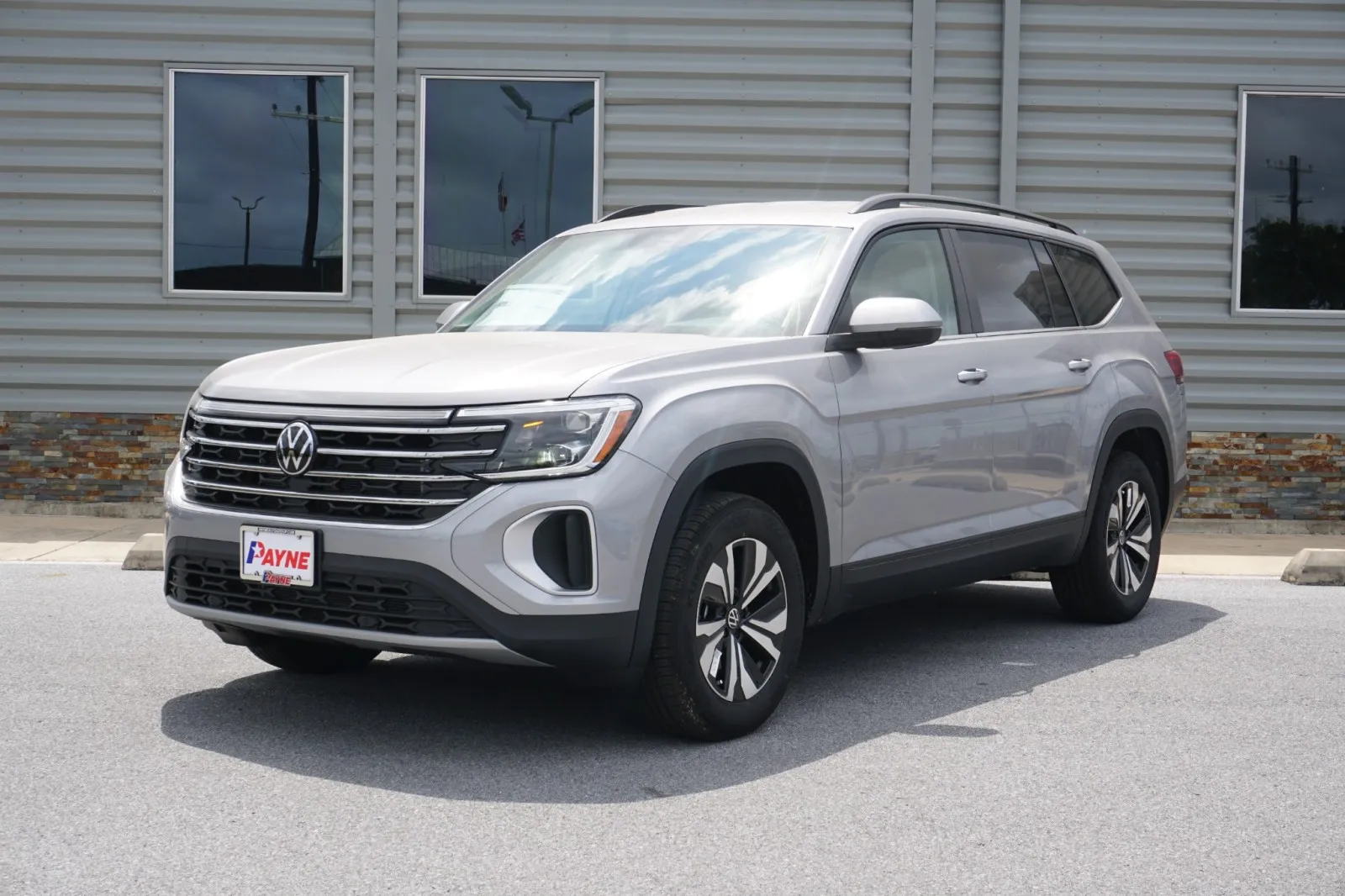 2025 Volkswagen Atlas 2.0T SE